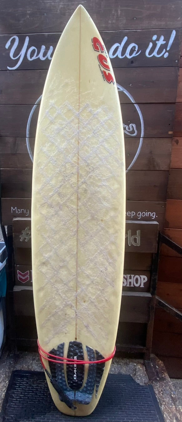 RENT: GUS 7'0'' surfboard