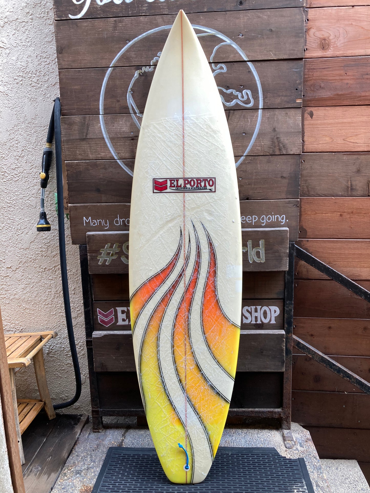 RENT: 6'0 El Porto Shortboard Tri-Fin