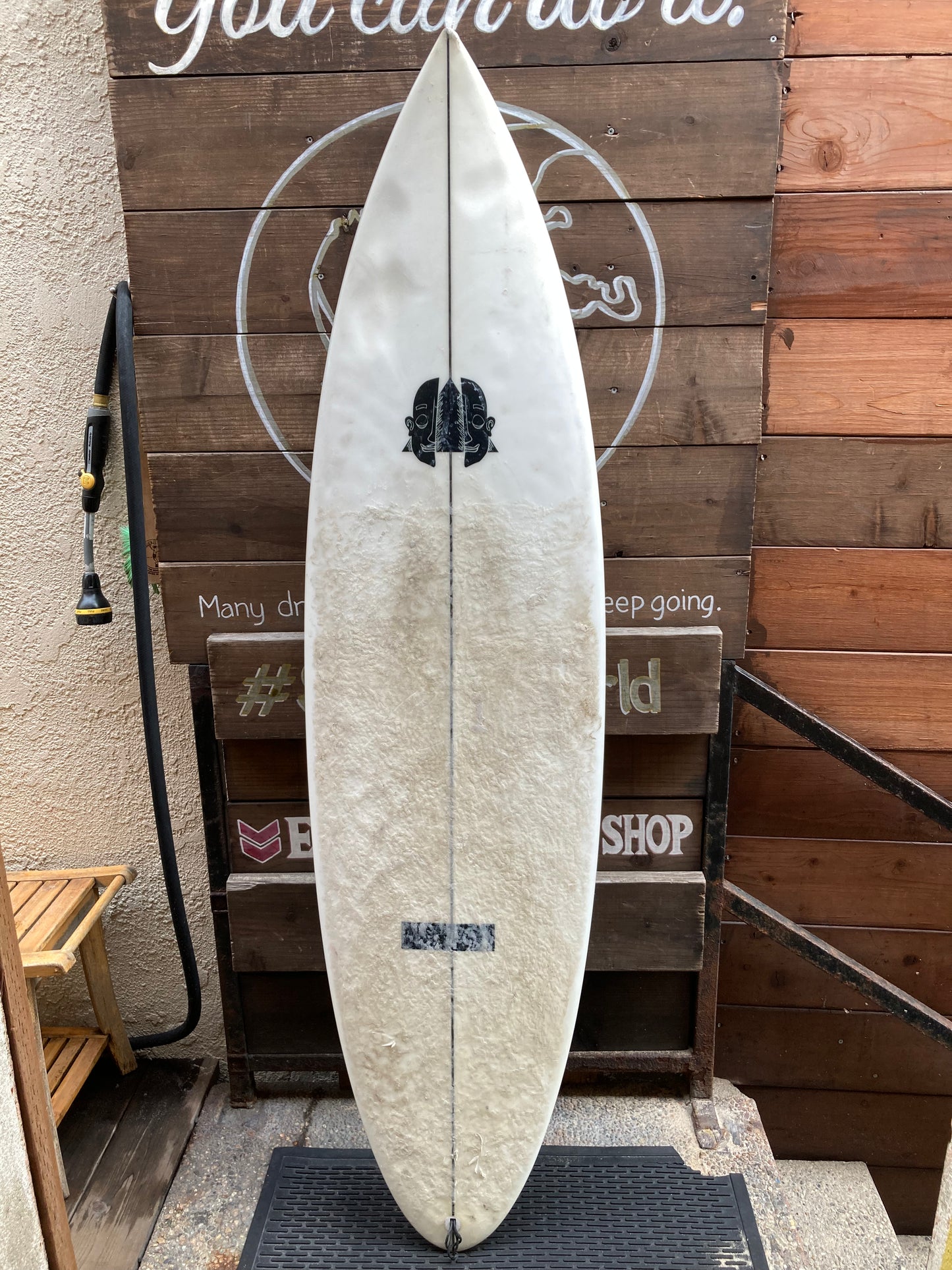RENT: 6'2 Pin-tail Thruster Shortboard