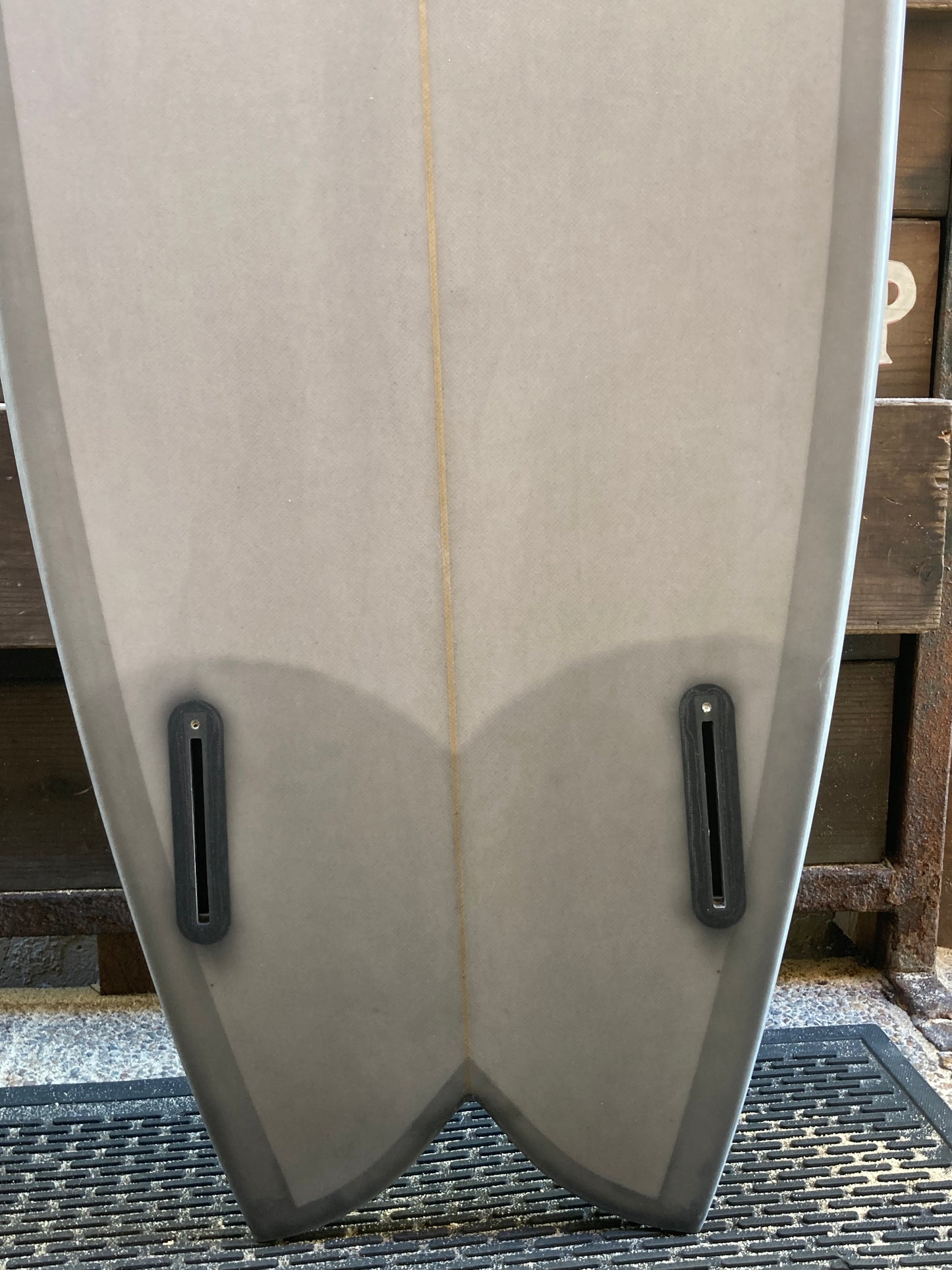 El Porto x El Barahona Grey 6'0 Fish