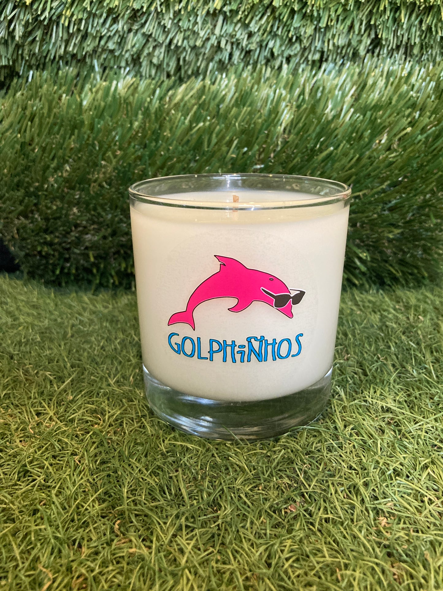 11oz Golphinhos Surf Wax Scented Candle