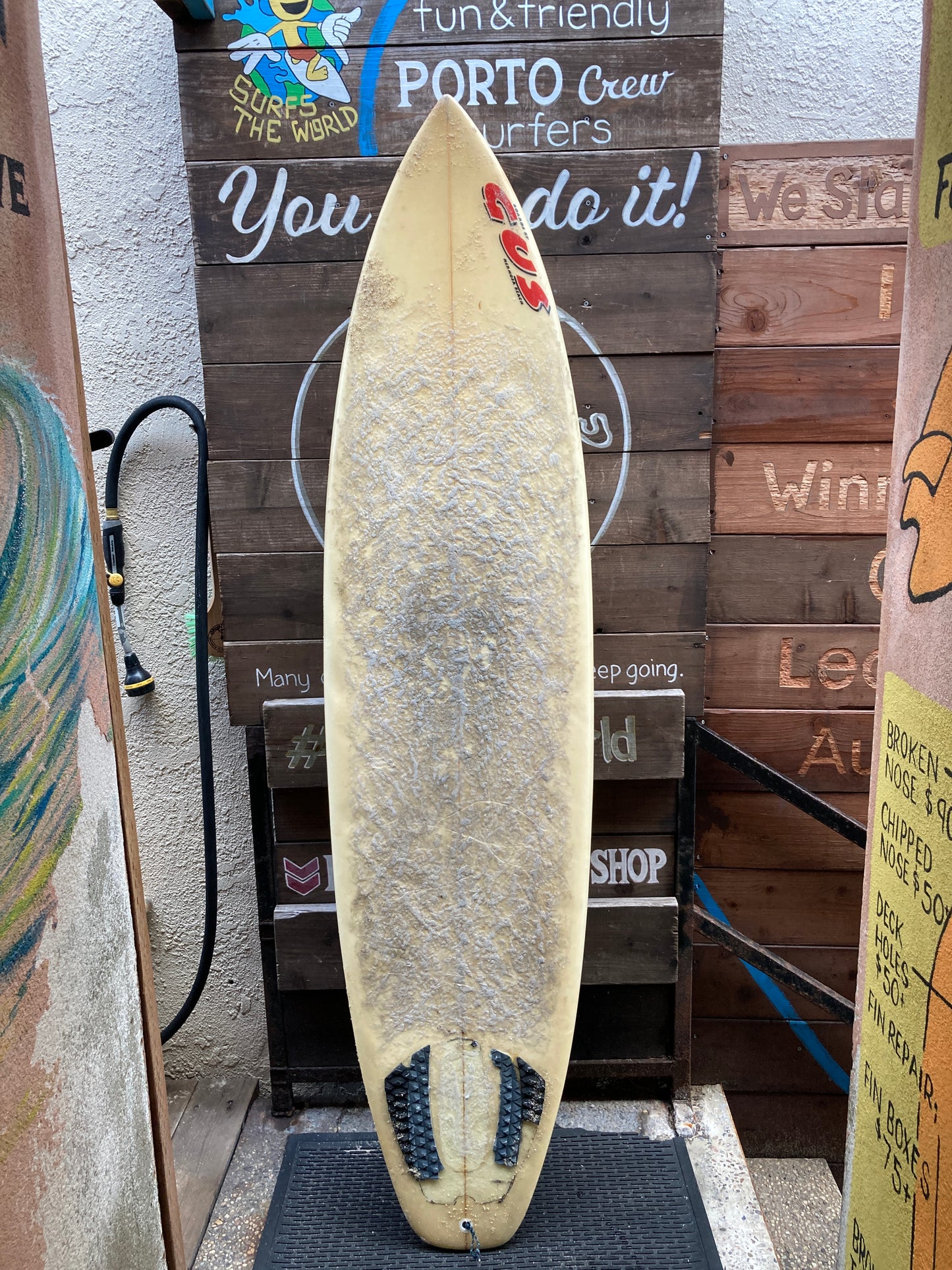 USED Gus Surfboard