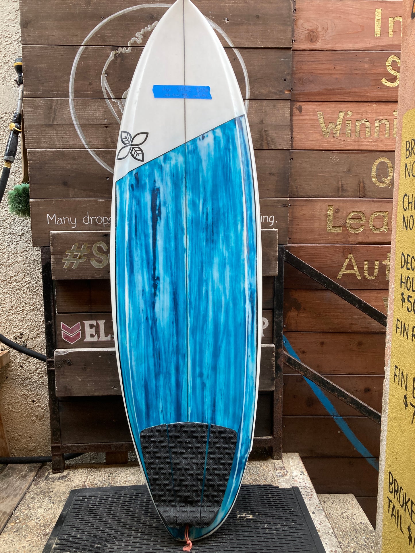 USED: Infinity 6' Daysymmetric Surfboard